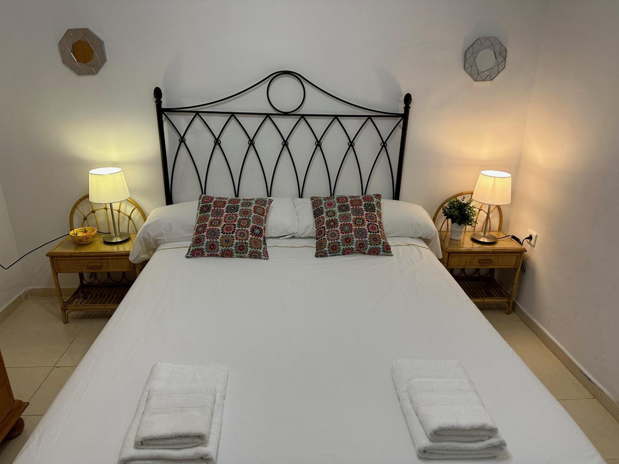 Spacious Family Villa Aljamar 8A Нерха Экстерьер фото