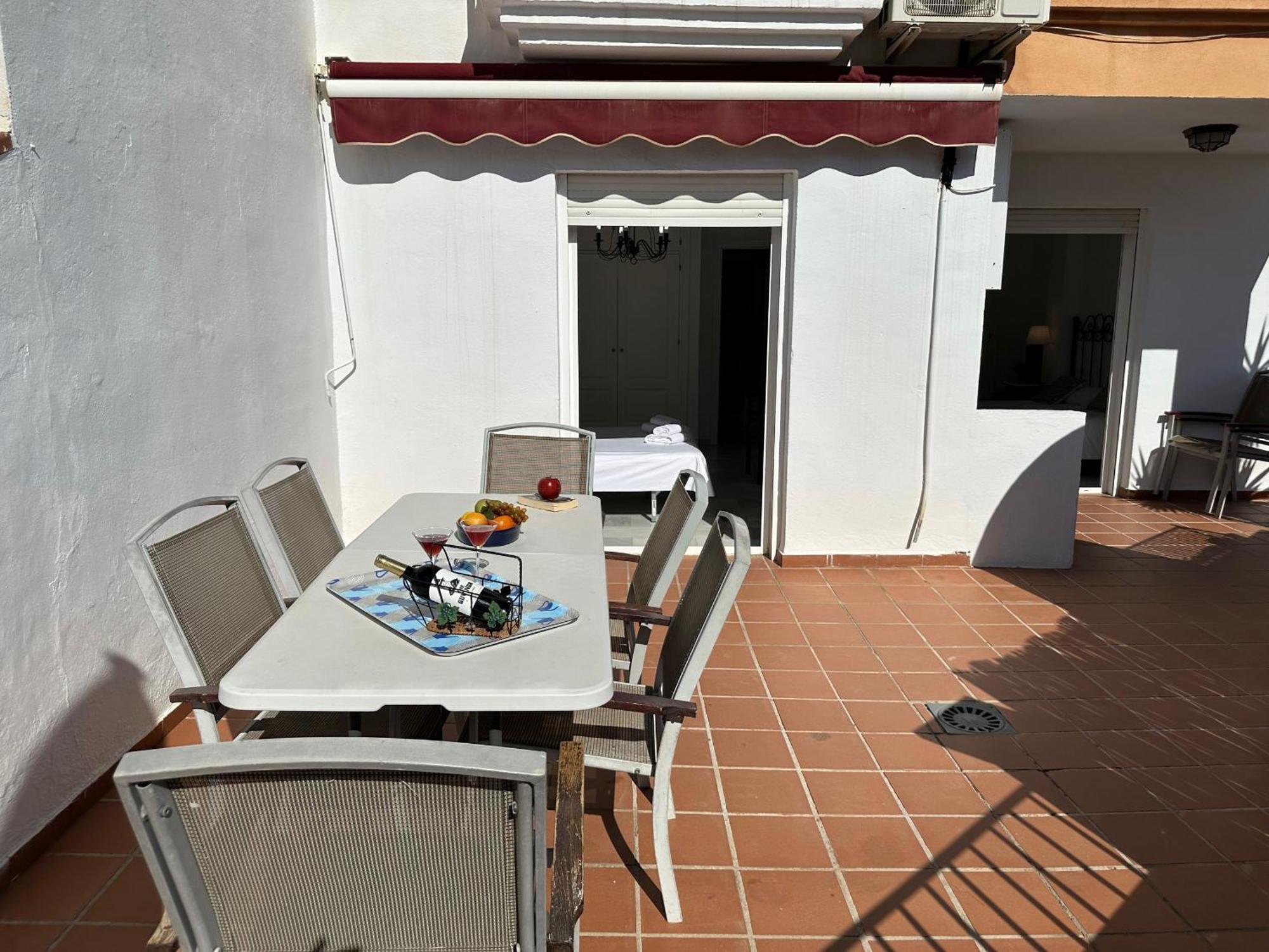 Spacious Family Villa Aljamar 8A Нерха Экстерьер фото
