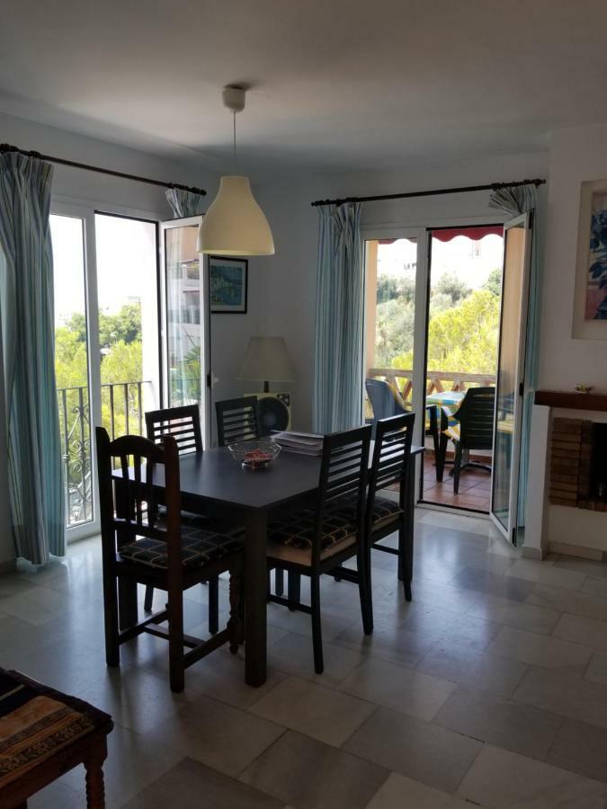 Spacious Family Villa Aljamar 8A Нерха Экстерьер фото